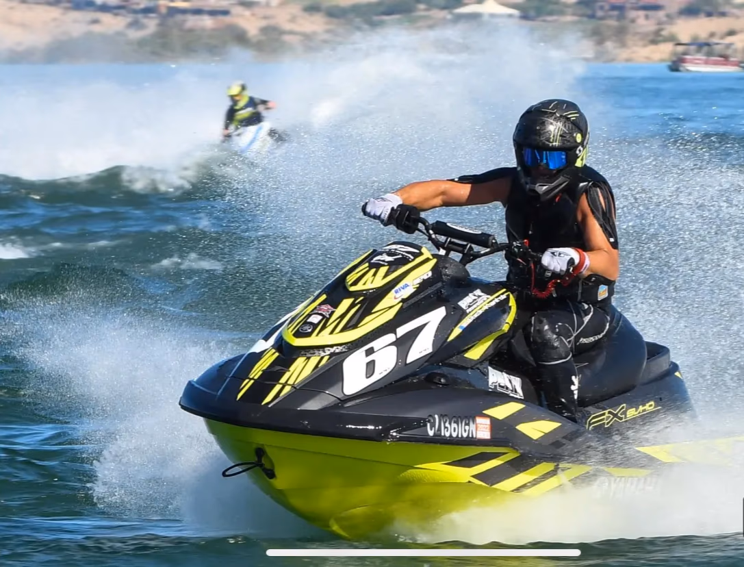 Gallery image 3 in water 2024-05-04